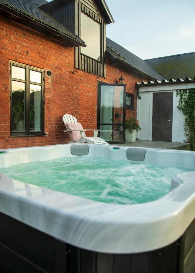 Granelund Bed & Country Living Guest House Veberod ภายนอก รูปภาพ